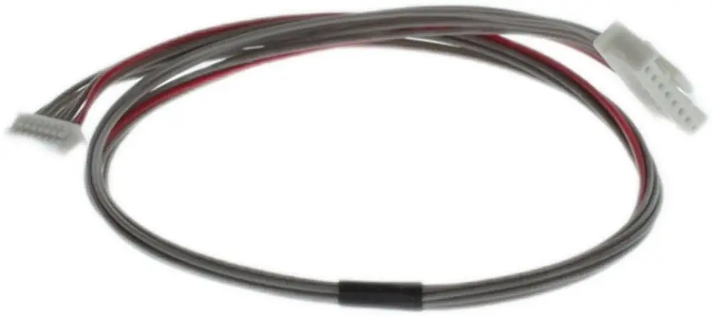 BOSCH Anschlussleitung mit zwei Steckverbindern, einem weißen und einem grauen, sowie mehreren Drähten in verschiedenen Farben, die für elektrische Verbindungen genutzt werden.
